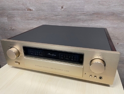 Accuphase C-2410